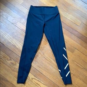 Pure Barre 2XU compression leggings